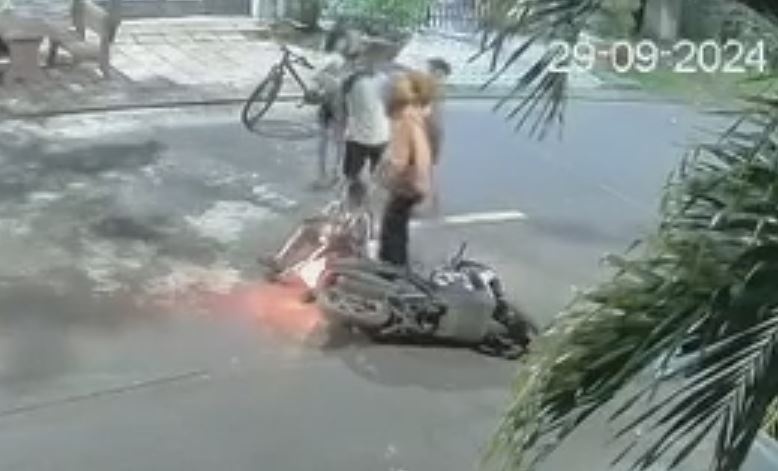 Can canh nguoi phu nu bi hanh hung sau va cham voi tre truot patin hinh anh