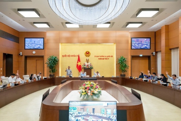 Ngay 7/10, khai mac Phien hop thu 38 cua Uy ban Thuong vu Quoc hoi hinh anh