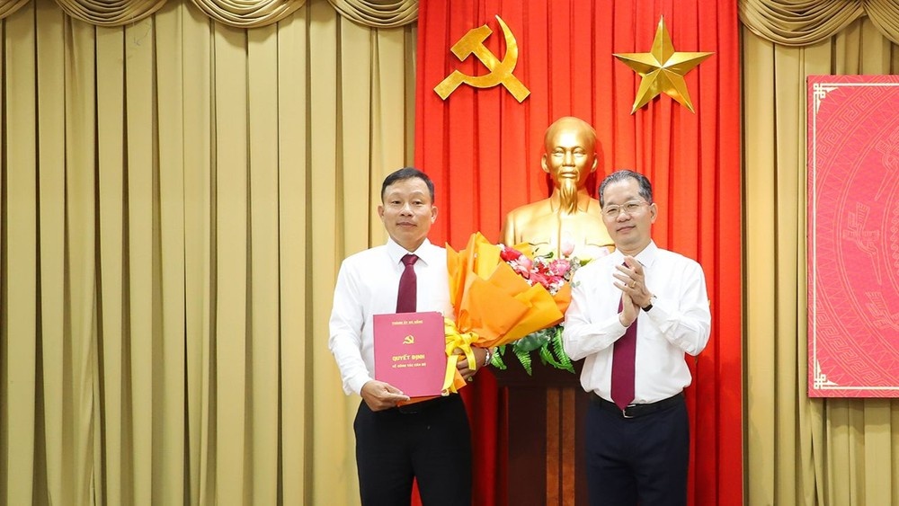 Dieu dong nhan su anh 3