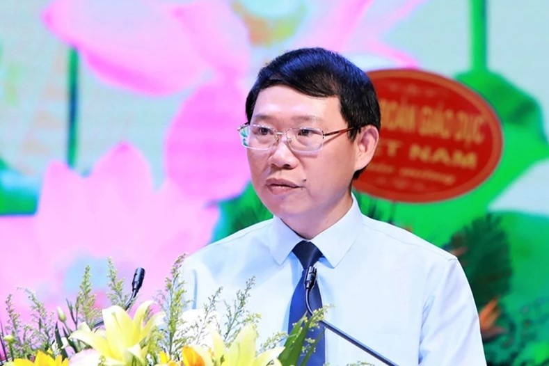 Ky luat canh cao chu tich tinh Bac Giang Le Anh Duong hinh anh