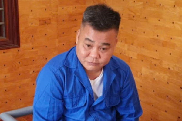 Tong giam doc tu y ban tai san cua doi tac de lay tien tra no hinh anh