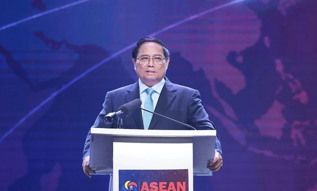 Thu tuong phat bieu o Hoi nghi thuong dinh Kinh doanh va Dau tu ASEAN hinh anh