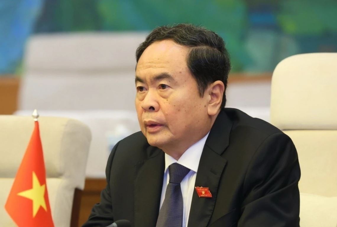 Chu tich Quoc hoi gui dien chia buon voi gia dinh ong Ngo Bang Quoc hinh anh