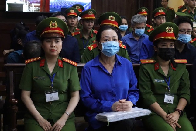Trương Mỹ Lan,  Ngân hàng SCB,  Vạn Thịnh Phát ảnh 1 Truong My Lan,  Ngan hang SCB,  Van Thinh Phat anh 1