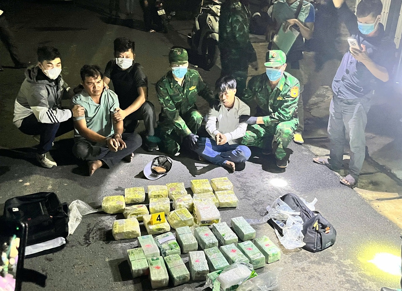 30 kg ma túy ảnh 1 30 kg ma tuy anh 1