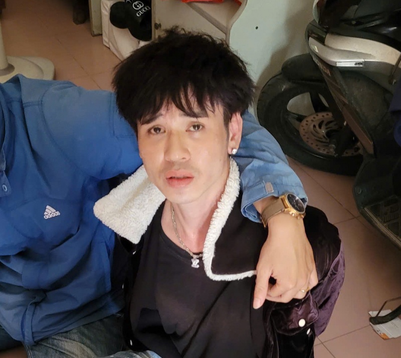 Con nghien doa dot nha de cuong doat 100 trieu dong hinh anh