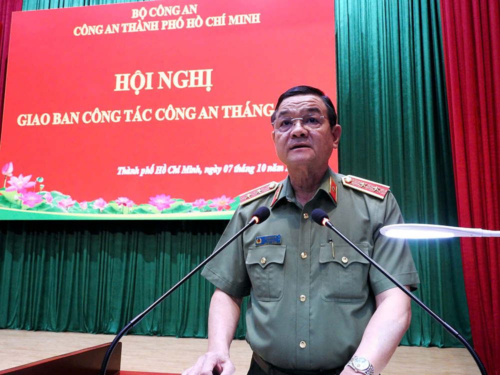Cong an TP.HCM lam tan ra 48 bang nhom trong 9 thang hinh anh