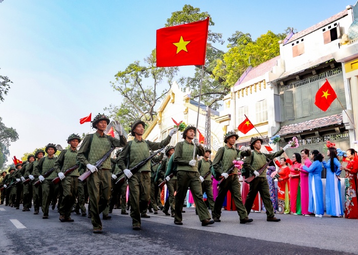 Nhung hinh anh hung trang trong 'Ngay hoi Van hoa vi Hoa binh' hinh anh