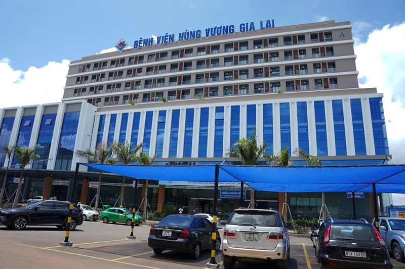 Mot phu nu roi tu tang 9 benh vien, tu vong tai cho hinh anh