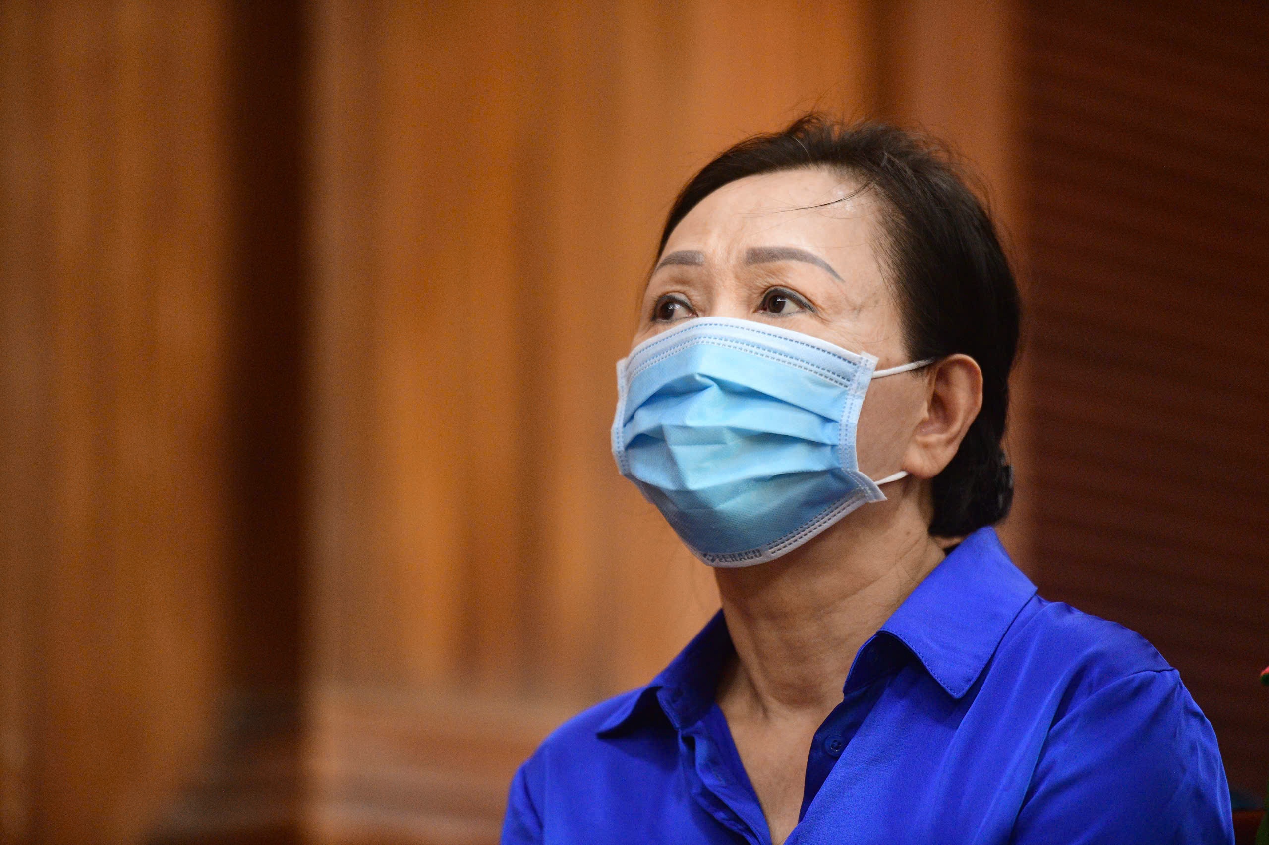 Van Thinh Phat,  Truong My Lan,  Ngan hang SCB anh 1