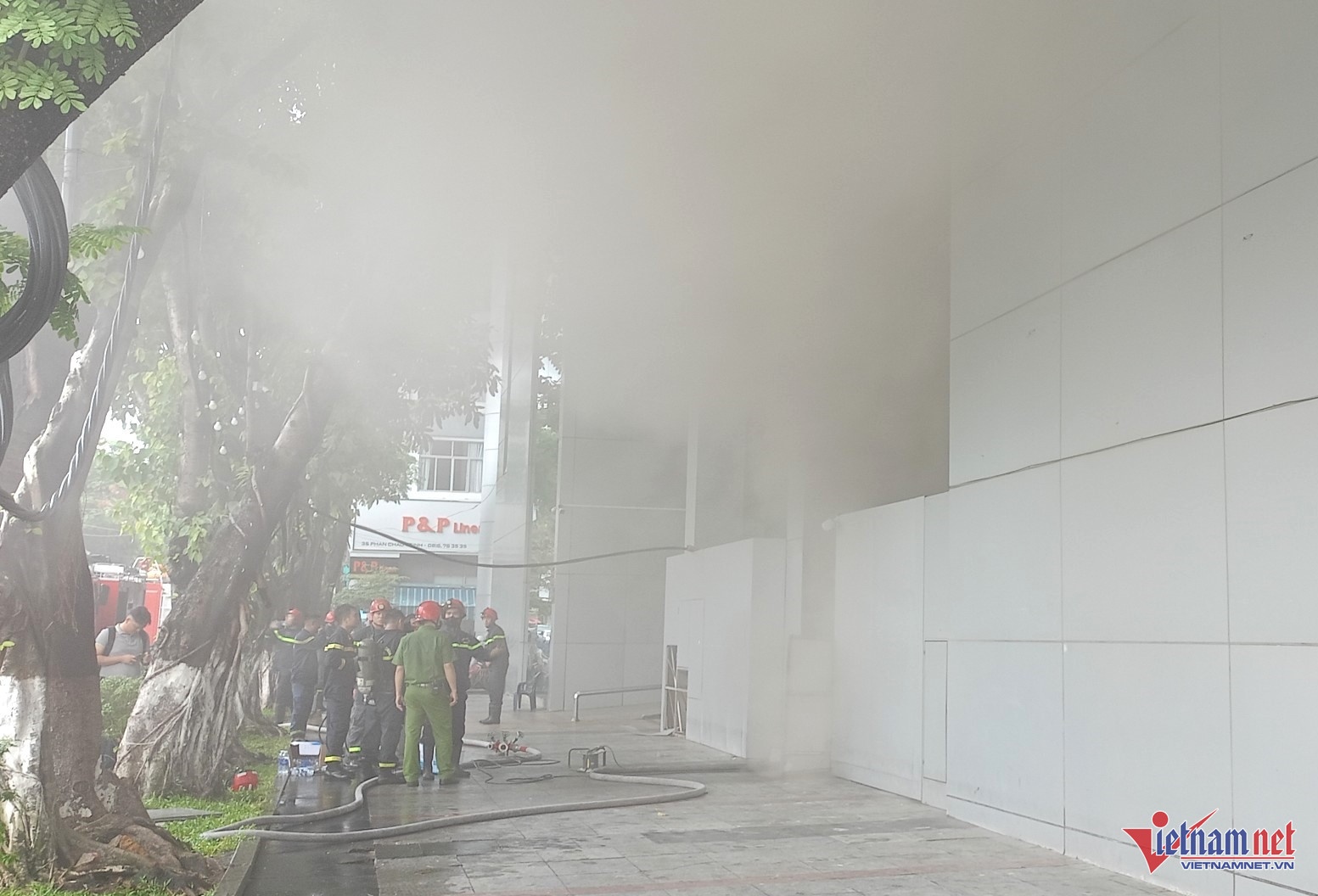 Chay Nha hat Trung Vuong anh 1