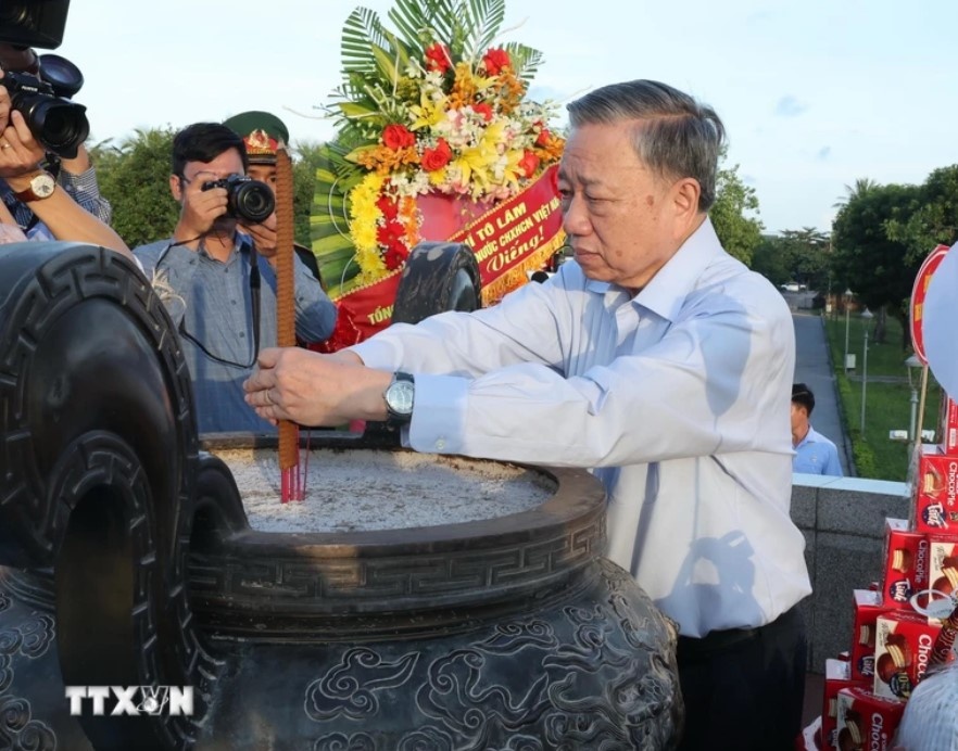 Tong Bi thu To Lam anh 2