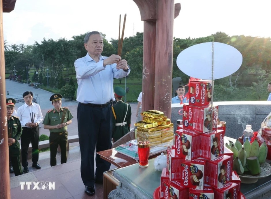 Tong Bi thu To Lam anh 3