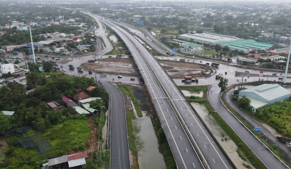 Cao toc Ben Luc - Long Thanh khai thac tam 9,5 km dau tu thang 11 hinh anh