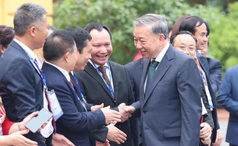 Vai tro cong dong doanh nghiep trong ky nguyen vuon minh cua dan toc hinh anh