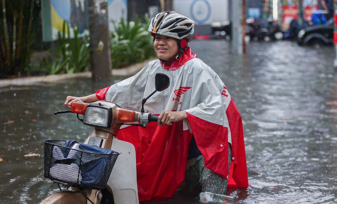 TP.HCM kha nang sap mua giong manh vao sang som hinh anh