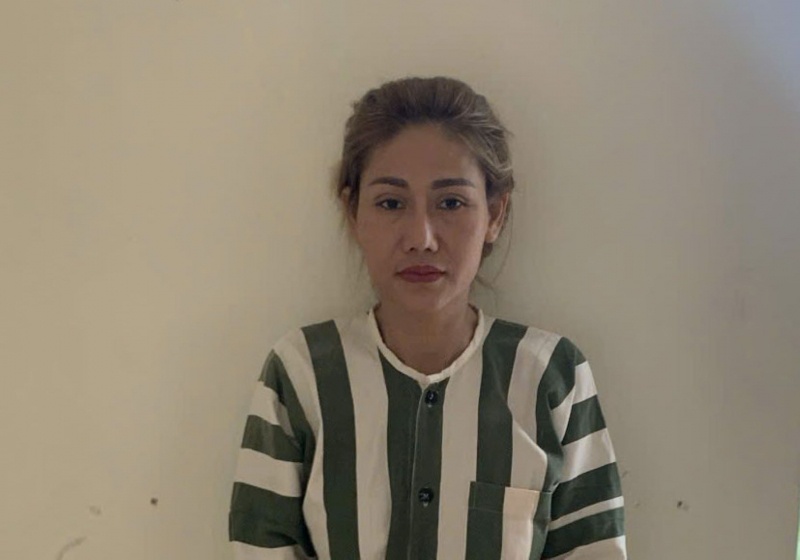 'Nu quai' cam dau duong day danh bac hon 50 ty dong hinh anh