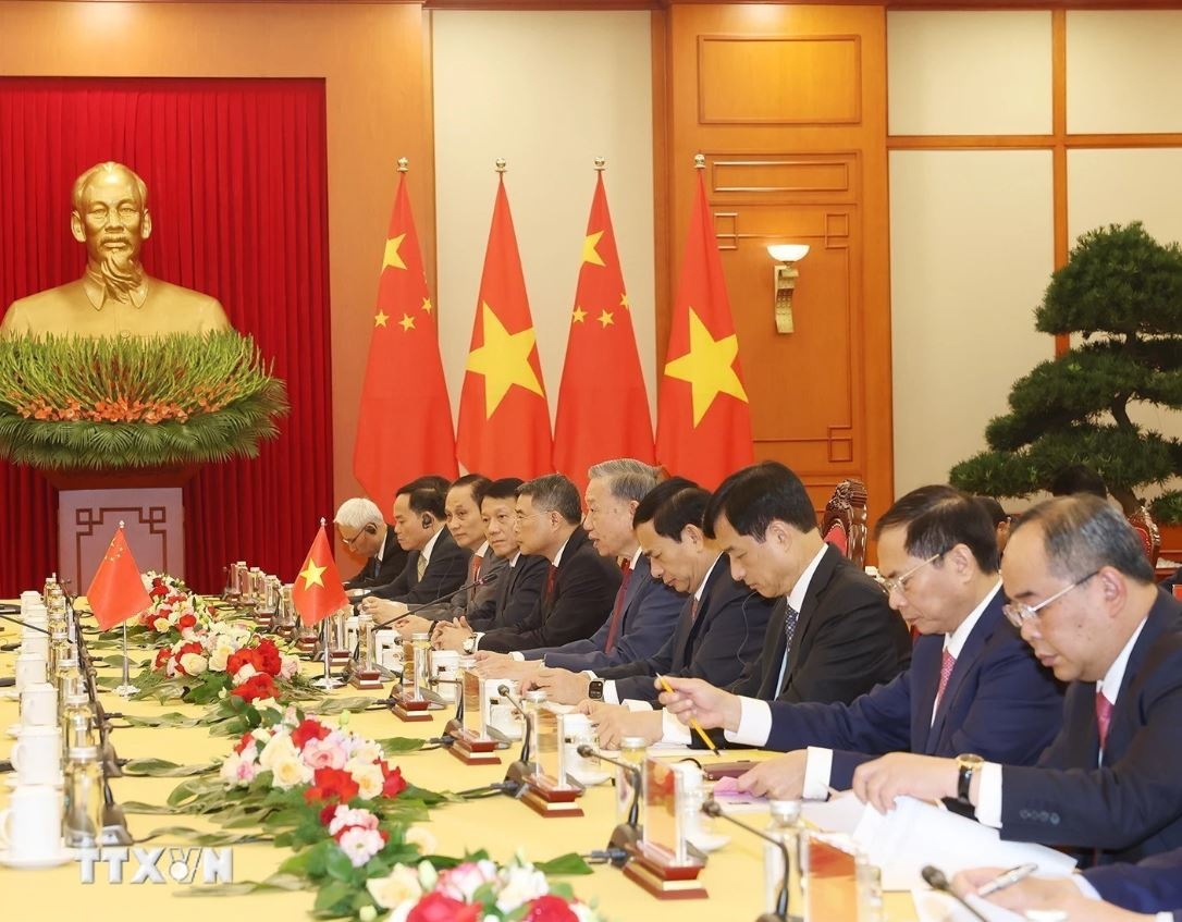 To Lam Ly Cuong anh 2