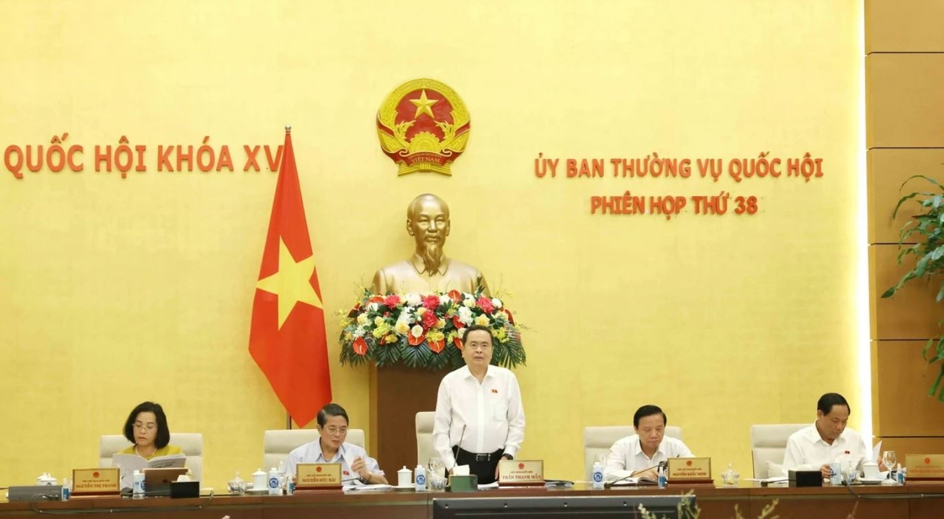 Nang cao tinh chuyen nghiep va chat luong trong xay dung phap luat hinh anh