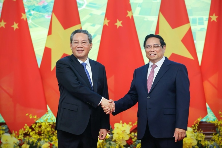 Tuyen bo chung Viet Nam - Trung Quoc hinh anh