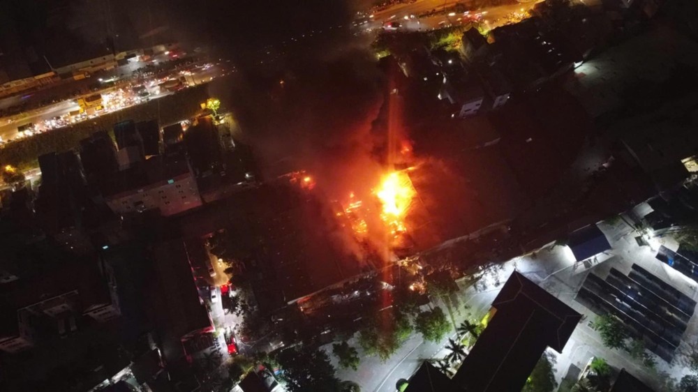 Chay nha kho Vinh Tuy anh 3