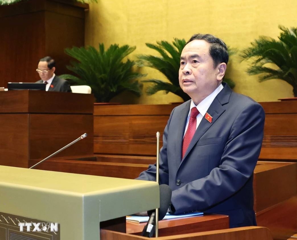 Chu tich Quoc hoi anh 1