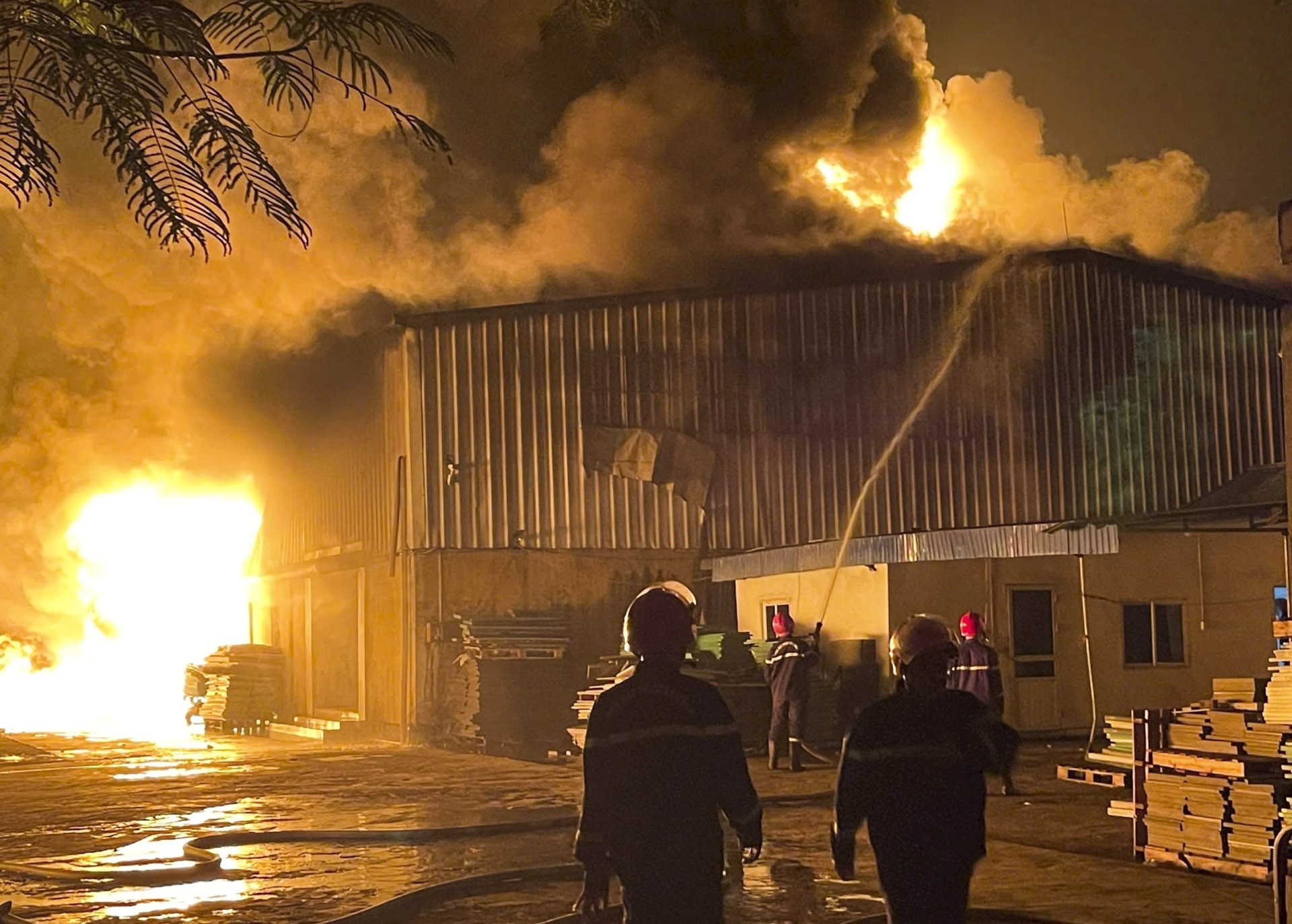 Chay Hai Duong anh 2