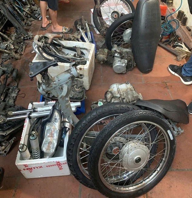 O nhom trom cap,  Tieu thu xe gian anh 3