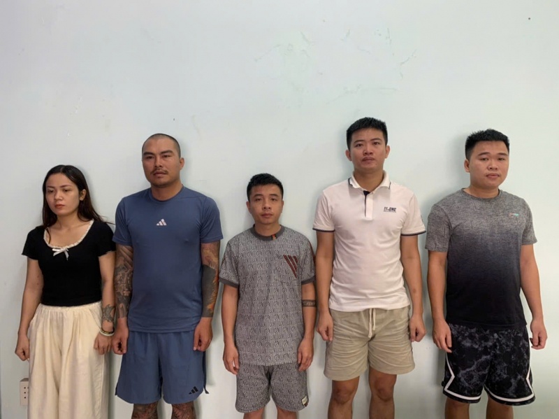 Tin dung den,  Binh Duong anh 1