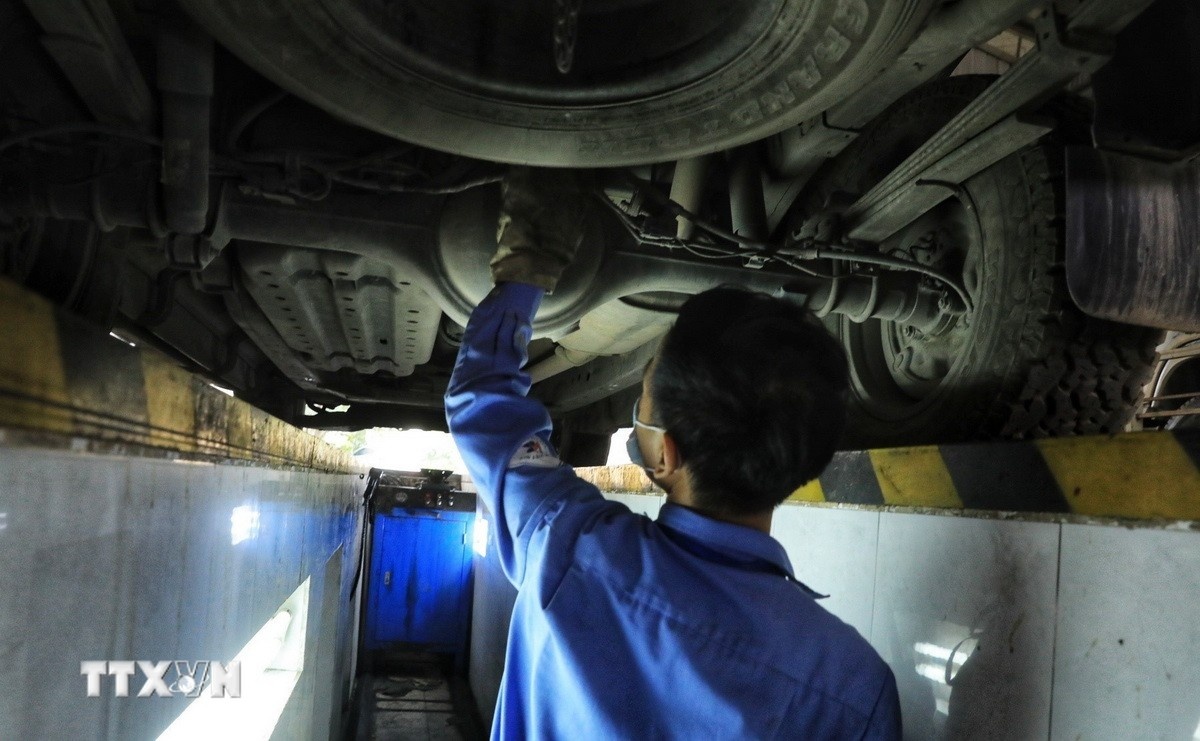 Dang kiem 29-11D,  Bui Minh Kien,  Do Cong Thanh,  Ha Noi,  oto Xuan Mai,  Cong ty Xuan Mai anh 1