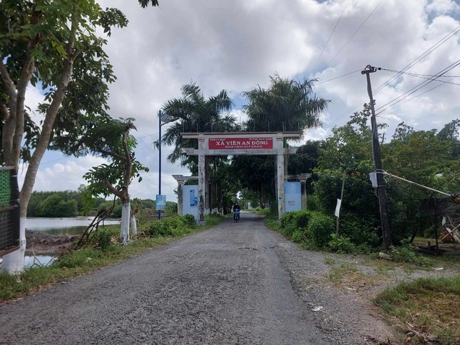Chuyen cong an vu sua duong 4 m nhung nghiem thu 13 m o Ca Mau hinh anh