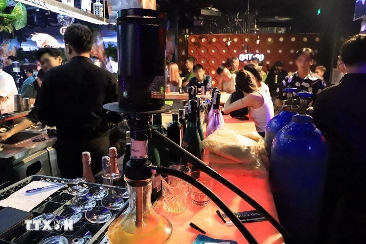 Quan Bar Adm,  Quan bar Kosho,  Quan bar Vip Lounge,  Quan bar Nation anh 1