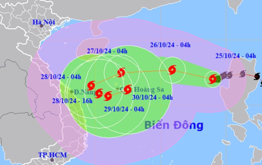 Bao Tra Mi tiep tuc tang cap, co mua lon o mien Trung hinh anh