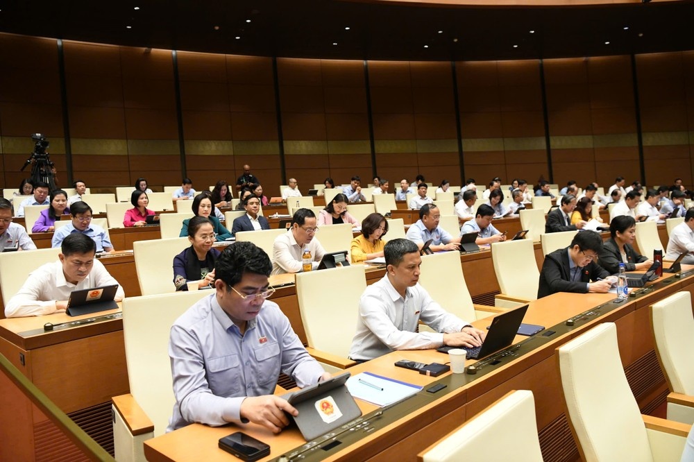 Quoc hoi thuc hien quy trinh cong tac nhan su ngay 25/10 hinh anh