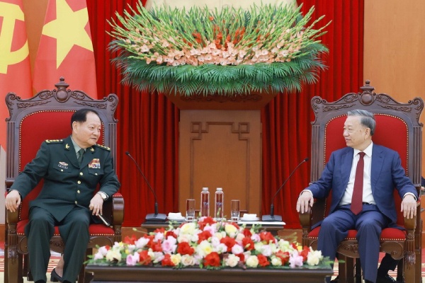 Trien khai cac co che hop tac giua quan doi Viet Nam va Trung Quoc hinh anh