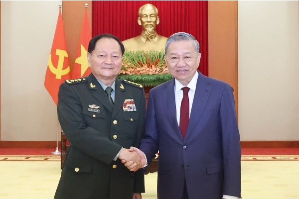 Tong Bi thu To Lam tiep Pho Chu tich Quan uy TW Trung Quoc hinh anh