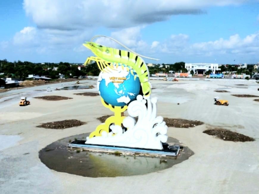 Con tom Ca Mau anh 1