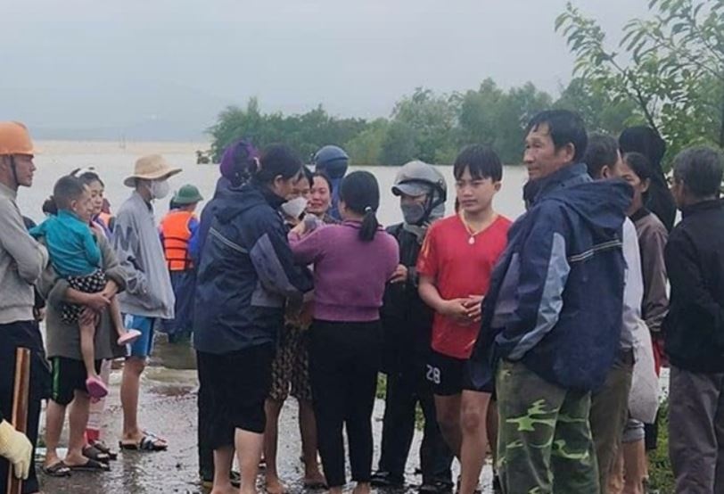 Tim thay thi the 3 nguoi mat tich trong mua lu o Quang Binh hinh anh