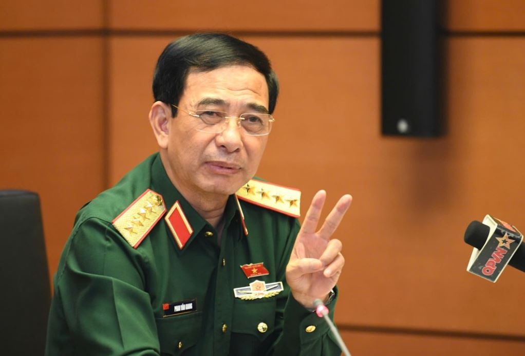 Dai tuong Phan Van Giang: Si quan nu cap tuong trong quan doi rat hiem hinh anh