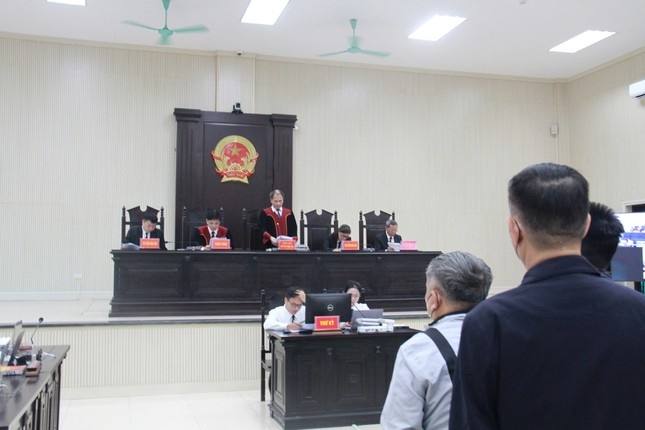 Nguyễn Nhân Chiến,  Công ty AIC,  Bắc Ninh,  Nguyễn Tử Quỳnh,  Công ty Sông Hồng ảnh 1 Nguyen Nhan Chien,  Cong ty AIC,  Bac Ninh,  Nguyen Tu Quynh,  Cong ty Song Hong anh 1