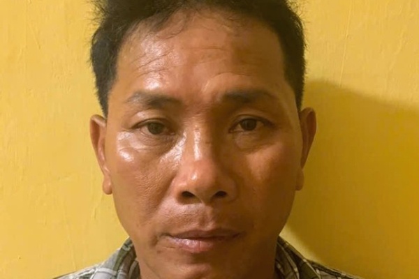 Ga dan ong dot nhap mai nha sat hai nguoi tinh vi bi chia tay hinh anh