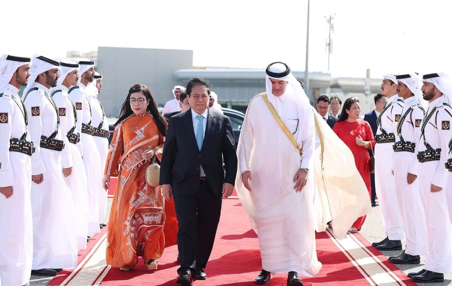 Thu tuong ket thuc tot dep chuyen tham chinh thuc Nha nuoc Qatar hinh anh