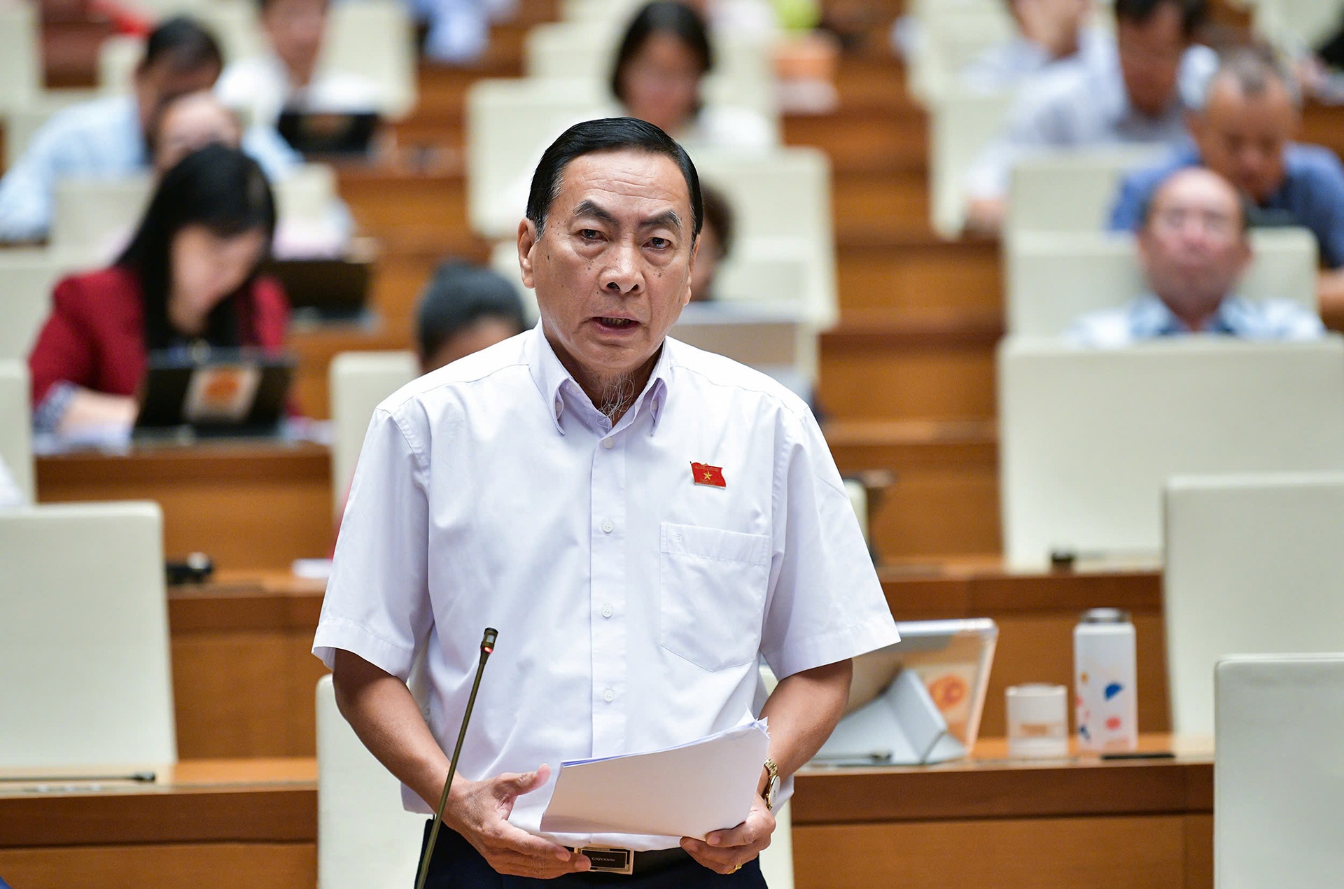 quoc phuc Viet Nam anh 2