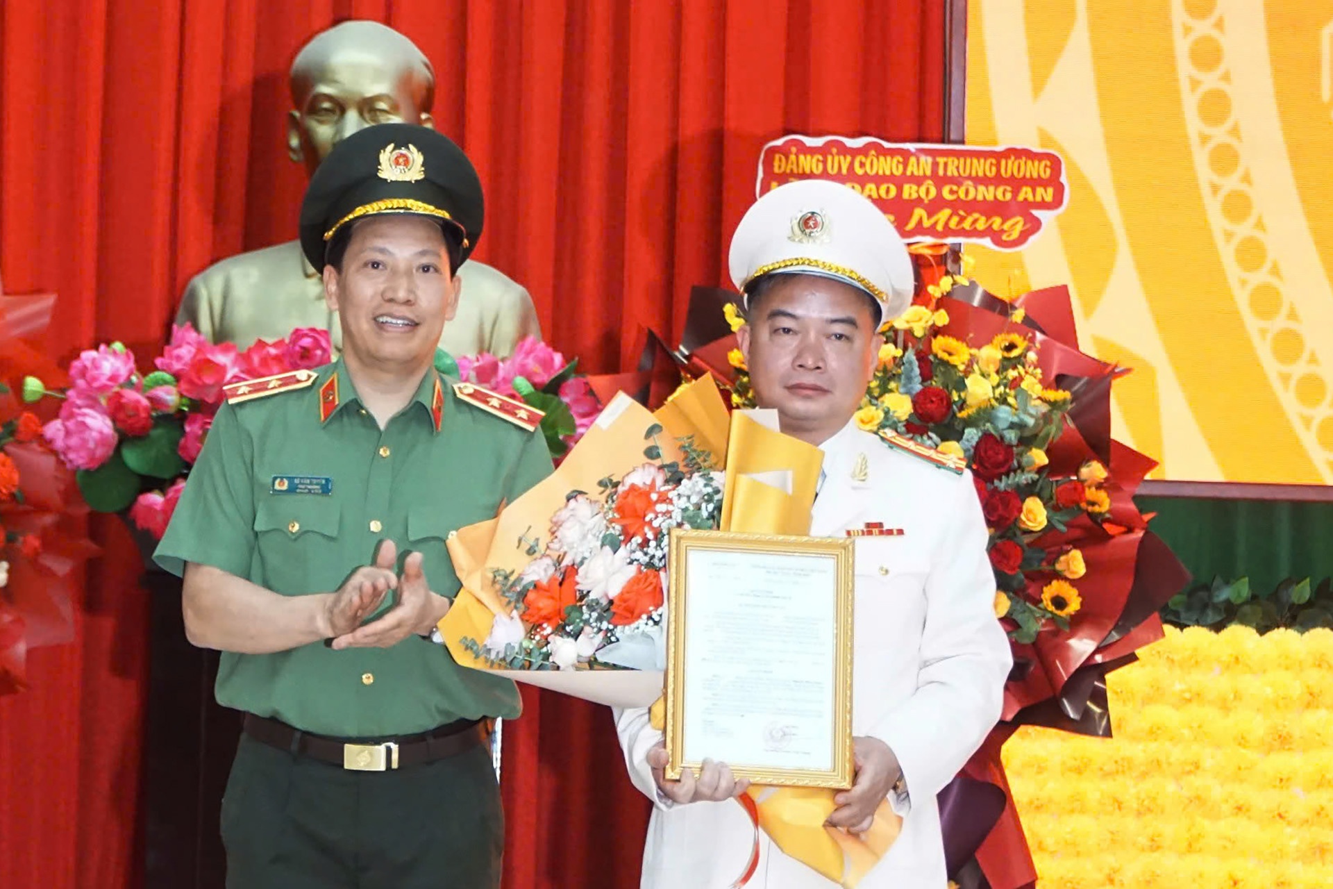 Đại tá,  Nguyễn Hữu Phước  ảnh 1 Dai ta,  Nguyen Huu Phuoc anh 1