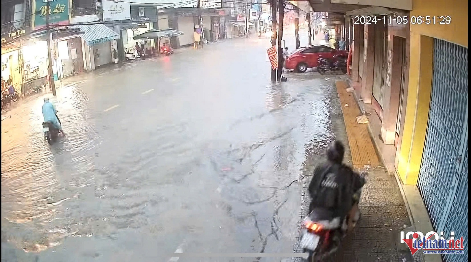 Da Nang bien nuoc anh 4