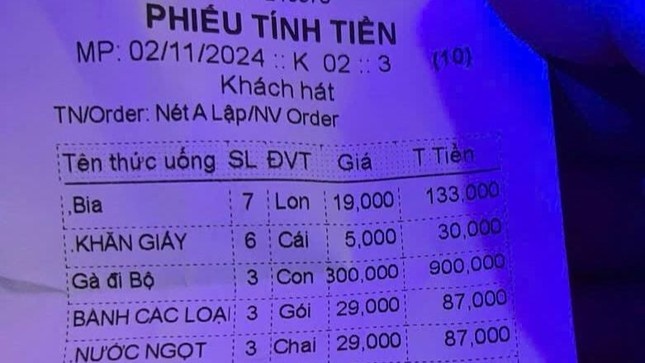 Mon la 'ga di bo' trong quan karaoke gia 300.000 dong/con hinh anh