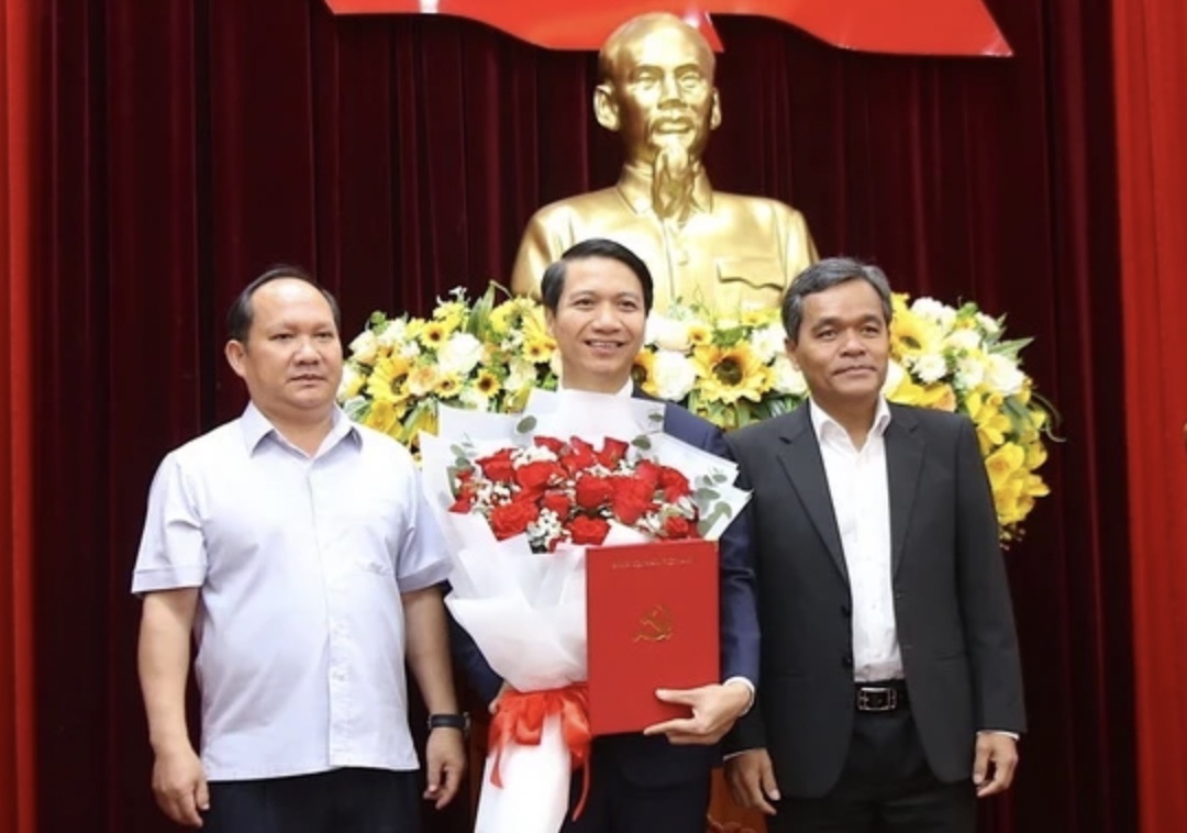 Bi thu TW Doan Nguyen Ngoc Luong lam Pho bi thu Tinh uy Gia Lai hinh anh