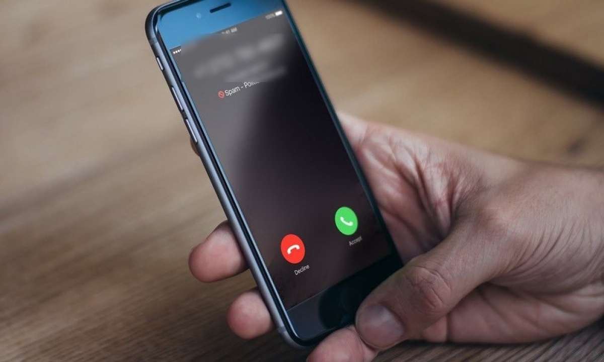 Lua ban 'co phieu noi bo' chiem doat hon 3 ty dong hinh anh