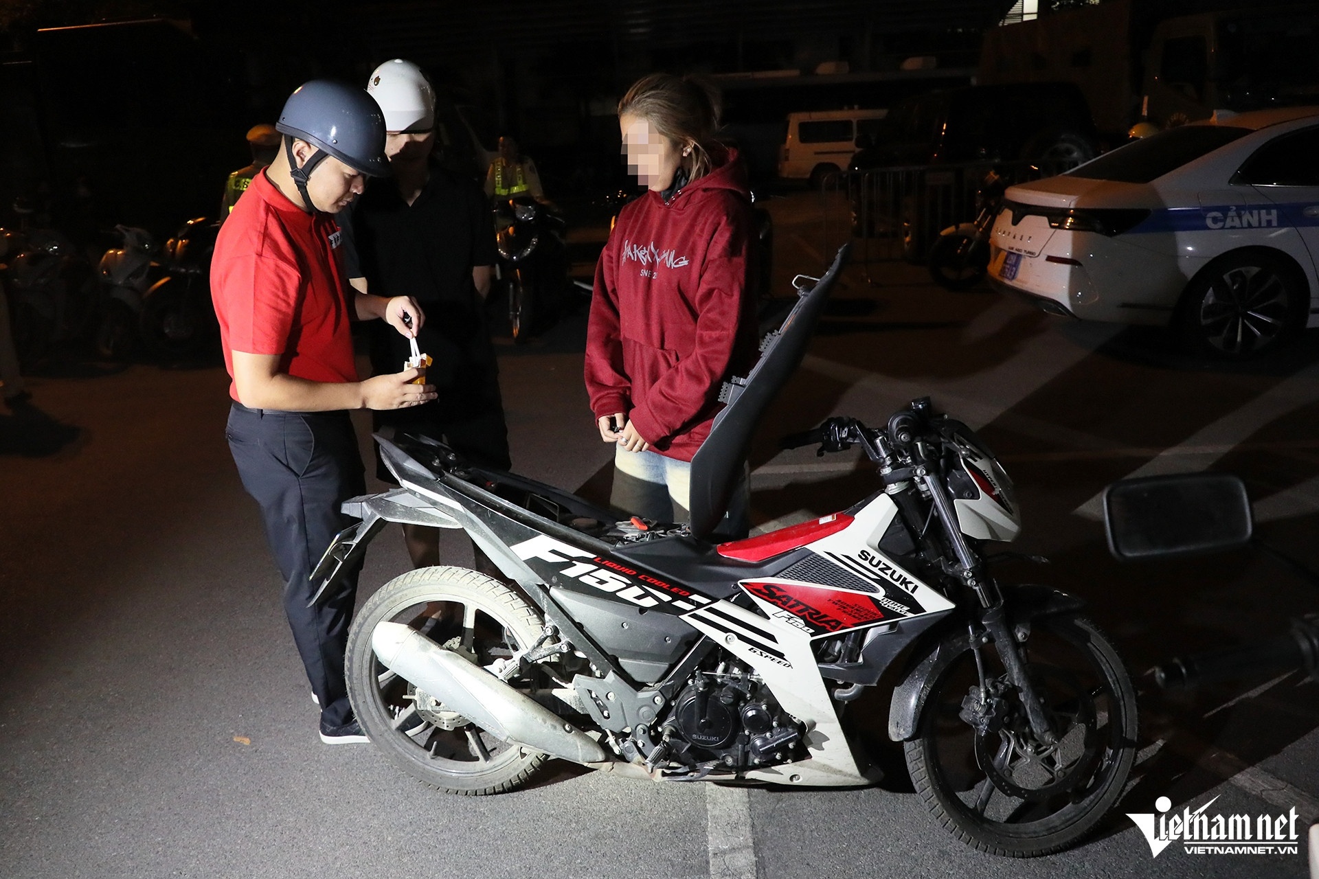 quai xe Ha Noi anh 2