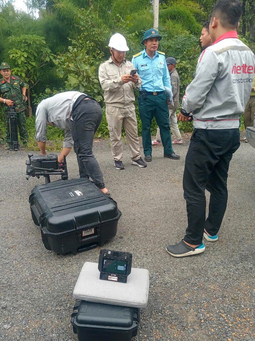 Roi may bay Yak-130 anh 5